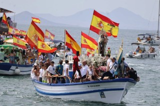 Imágenes de la multitudinaria romería de la Virgen del Carmen en San Pedro del Pinatar