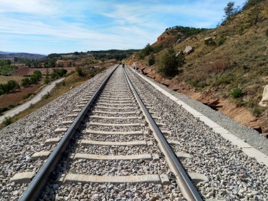 El Ministerio descarta la doble vía en el tramo Teruel-Sagunto por el coste económico