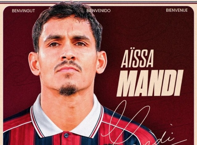 El Levante UD firma a Aïssa Mandi 