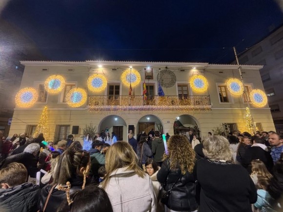 Mutxamel vuelve a intentar las luces de Navidad: el contrato con Moros y Cristianos no captó empresas