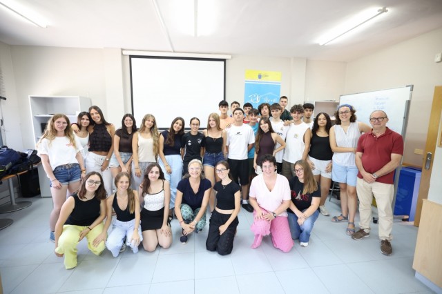 Burriana organiza un curso homologado de monitor infantil para fomentar la empleabilidad de los jóvenes
