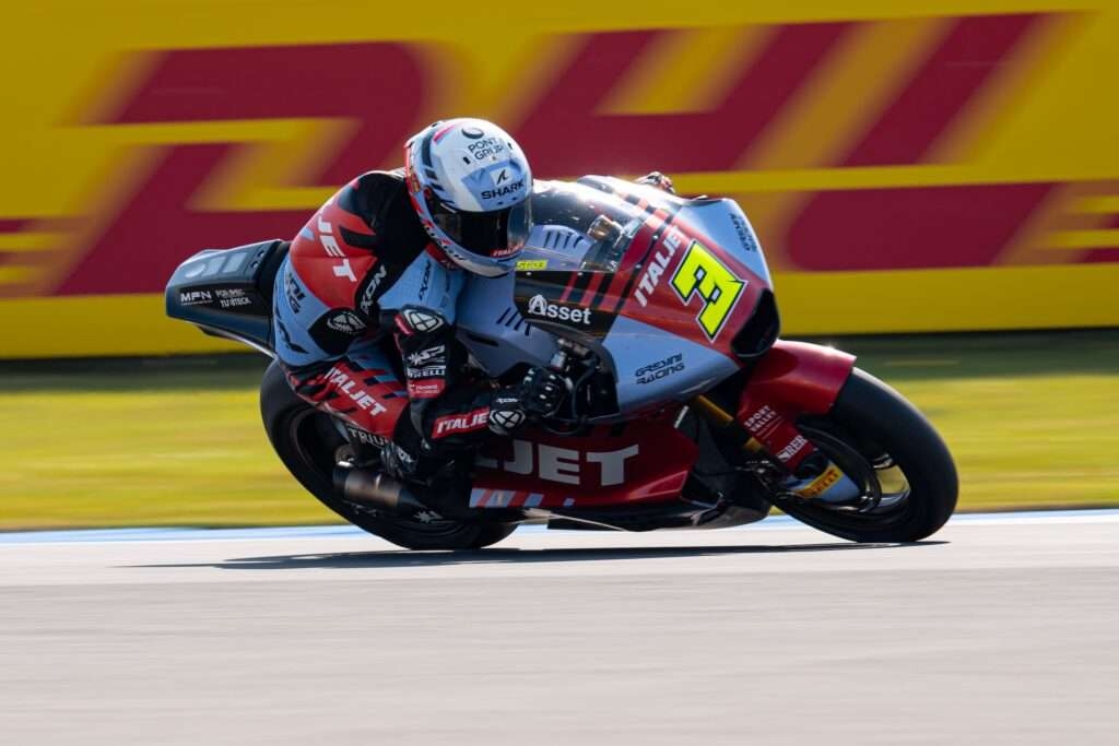 García Dols durante el Gran Premio de Assen. - Foto: GRESINI RACING García Dols durante el Gran Premio de Assen.