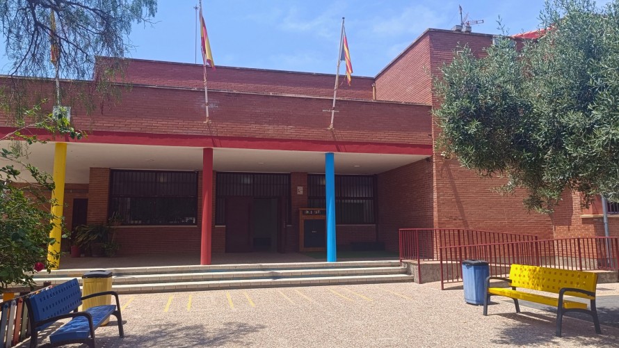 Los equipos directivos critican que la ayuda para la climatización de centros educativos se limita a la compra de apartados portátiles