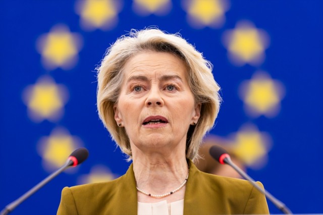 Bruselas reclama a España más medidas contra la corrupción de alto nivel y endurecer normas contra conflictos de interés
