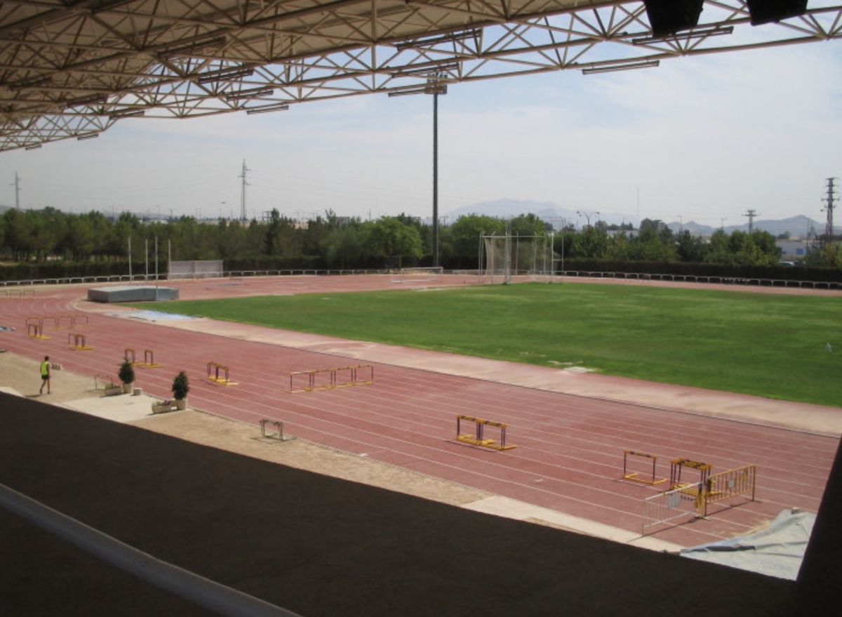 Lavado de cara para los campos de fútbol de la UMU: ya hay empresa para renovar su iluminación