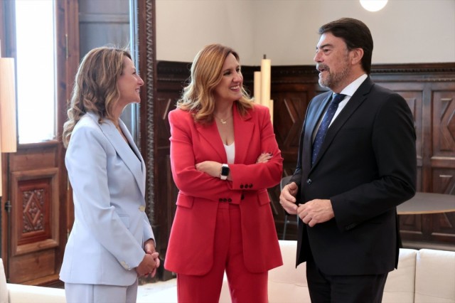 El PP confirma como alcaldables a María José Catalá, Luis Barcala y Begoña Carrasco