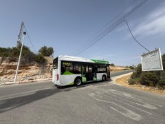 Elche prueba autobuses eléctricos para extender el transporte urbano a las pedanías del norte