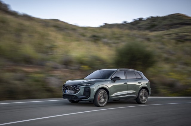El Audi Q3 se actualiza con más tecnología,  equipamiento y versatilidad 