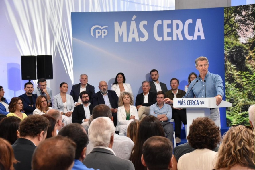 El PP arranca en Santiago su camino hacia a las municipales: 