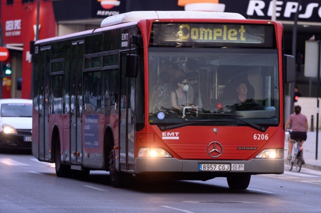 La EMT no logra recuperar velocidad: sus autobuses siguen circulando más lento cada mes