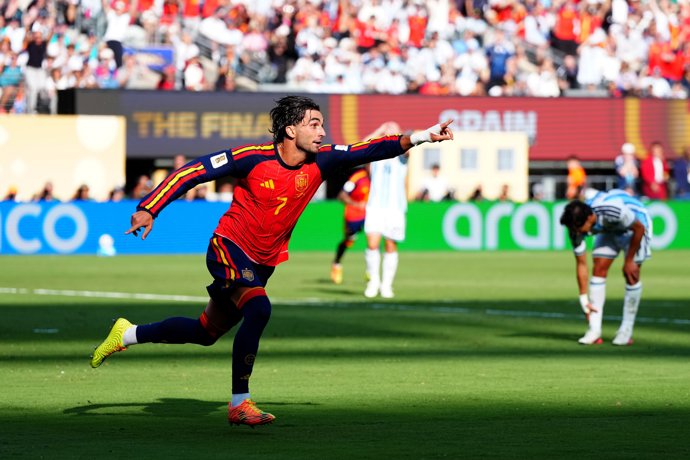 Ferran Torres celebra el gol del triunfo en la final del Mundial 2026 - Ferran Torres celebra el gol del triunfo en la final del Mundial 2026