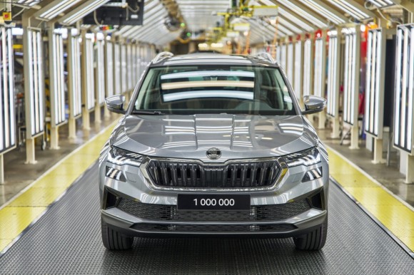Škoda Auto fabrica su Karoq un millón