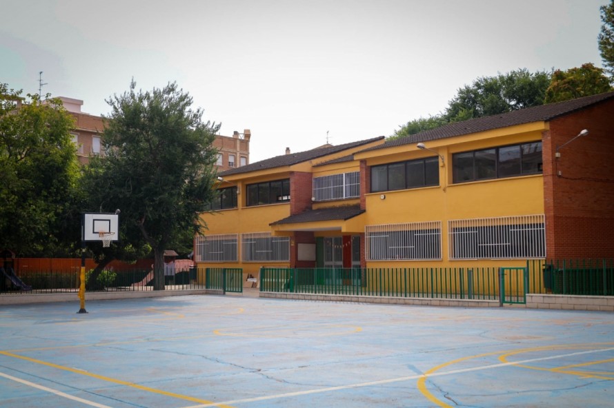 Torrent y la Generalitat destinan más de 1,7 millones para climatizar y mantener sus centros educativos