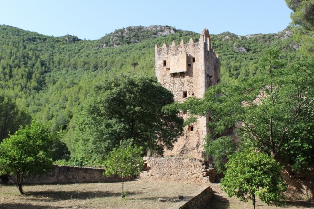 Alzira concedix la llicència per a restaurar la Torre dels Coloms del Monestir de la Murta