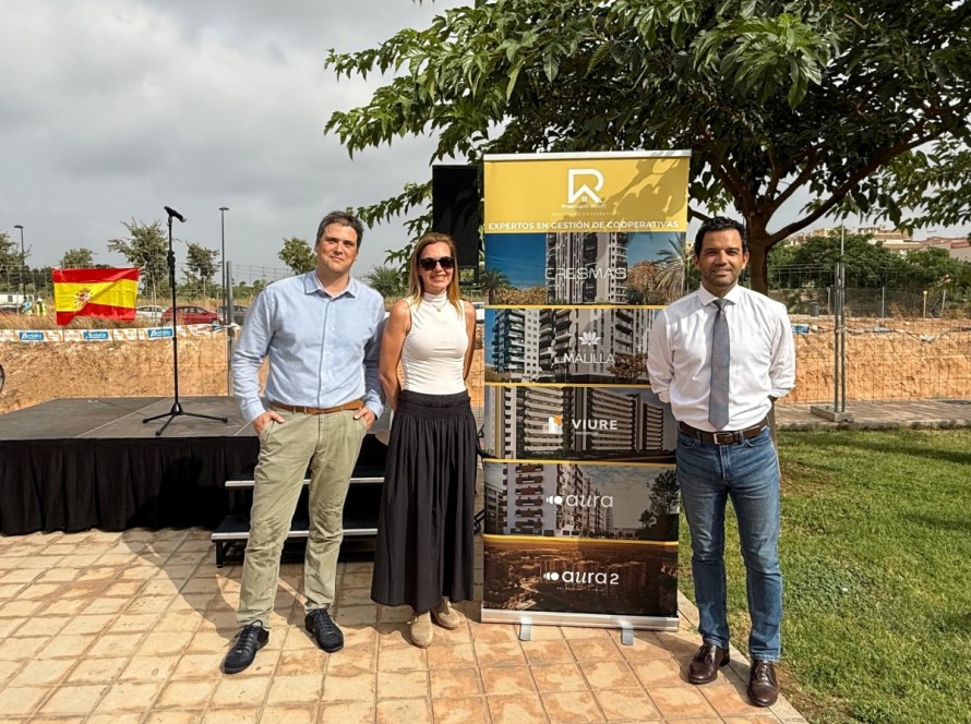 SFI Consulting pone la primera piedra de Viure, su gran apuesta cooperativa de 158 viviendas VPP en Paterna