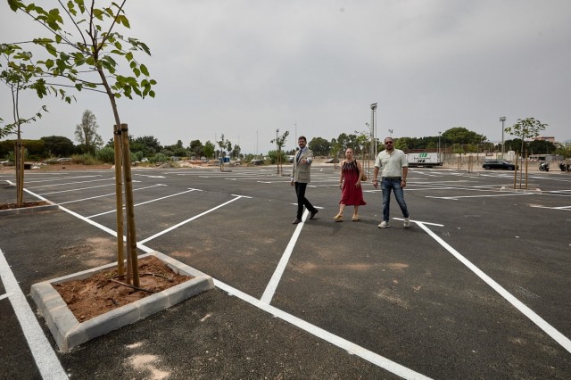 Gandia finalitza les obres de l'avinguda del Port i habilita un nou espai amb 170 places de parking i més zones verdes