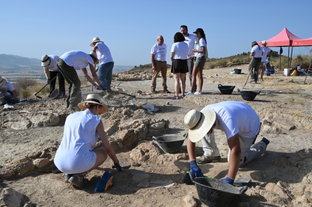 Alhama acoge un hallazgo arqueológico internacional: descubren una torre defensiva única en el Mediterráneo occidental