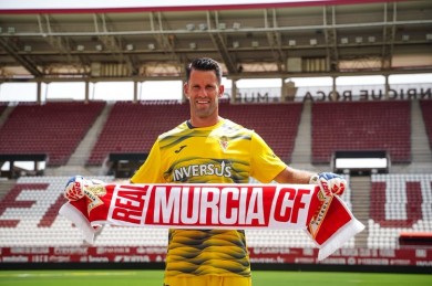 Dani Jiménez llega al Real Murcia para 
