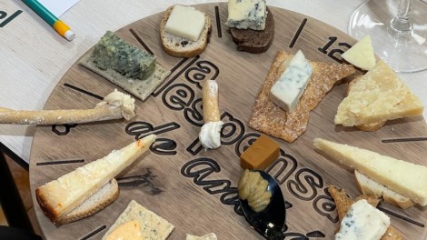 Alicante Gastronómica incorpora un Aula de Queso dedicada a la producción artesana  