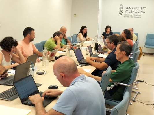 Educación traslada a los sindicatos la organización de los centros que impartirán FP
