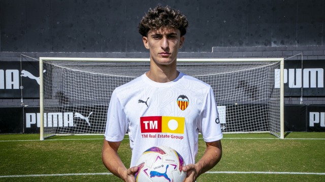 Futuro incierto de Aimar Blázquez en el Valencia CF: el Grasshopper entra en acción