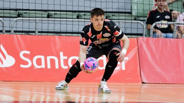 ElPozo Murcia renueva al portero brasileño Henrique hasta 2028 y lo cede al L84 Torino italiano