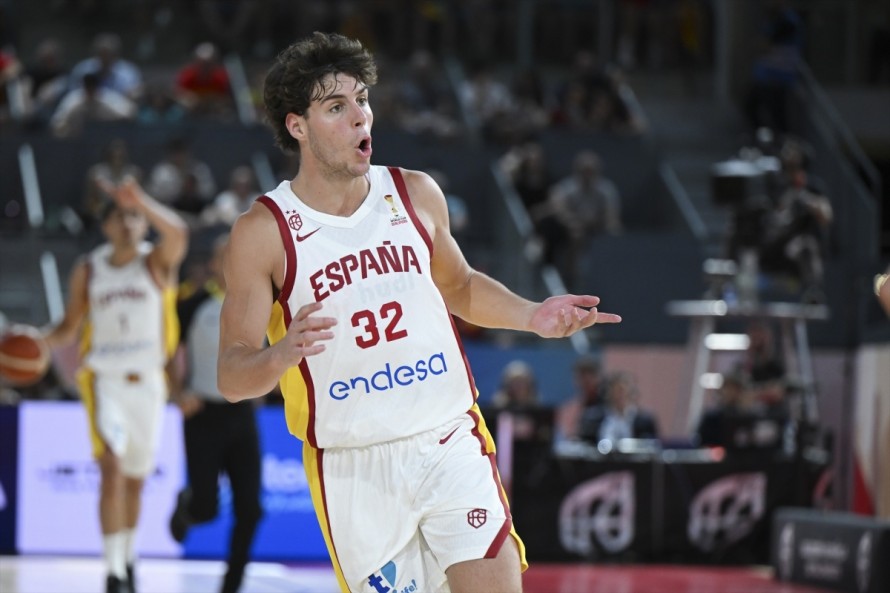Álvaro Cárdenas y Mario Saint-Supéry, convocados con España para las ventanas de clasificación al Mundial