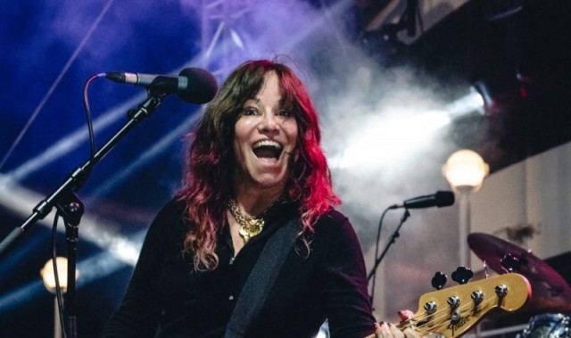 Adiós a Jennifer Finch, el pulso salvaje de L7