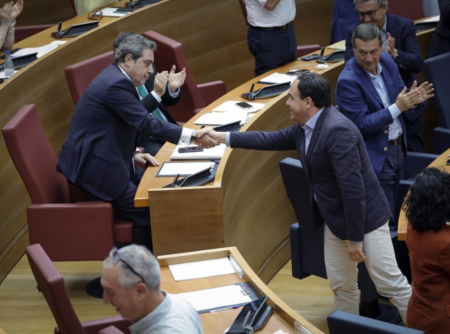 PP y Vox aprueban los primeros presupuestos de Pérez Llorca al frente del Consell