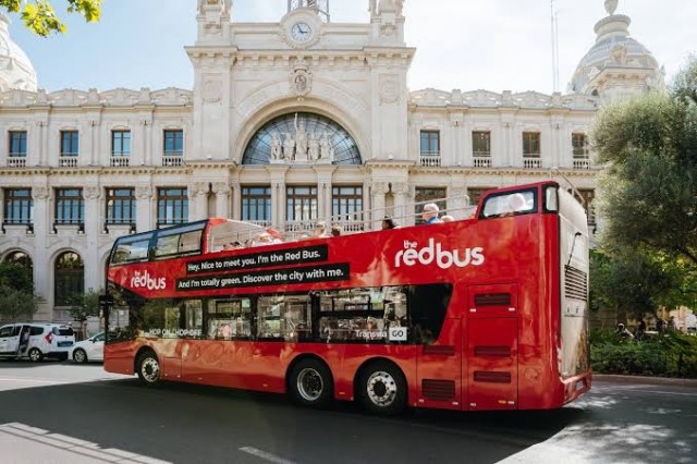 València concede la última prórroga a las empresas del Bus Turístic: abrirá el negocio a más operadores tras el verano