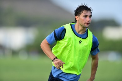 El Efesé incorpora a su plantilla al joven extremo montenegrino de 21 años Nenad Krivocapic