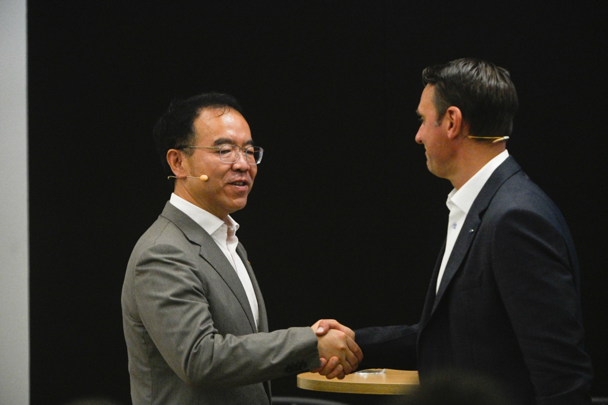 Ford Almussafes y Geely crean una empresa conjunta para fabricar cinco modelos de coches