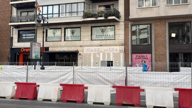 La firma Ysabel Mora releva a Freshly en la Calle Colón de València