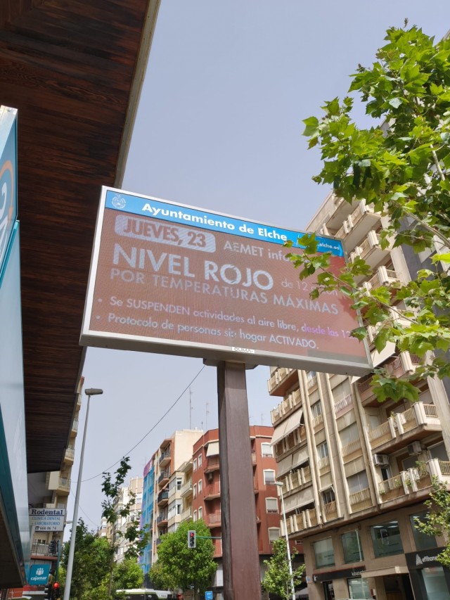 Elche activa el Cecopal: cierre de parques y piscinas, y posible reventón térmico con tormenta eléctrica