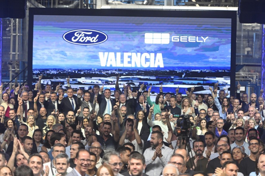 Ford vende a Geely un 34% de la factoría de Almussafes con una empresa conjunta que fabricará cinco modelos