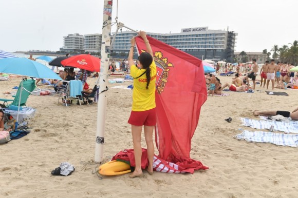 Alicante cierra esta tarde los parques públicos municipales y el Castillo de Santa Bárbara ante la alerta naranja por lluvias 
