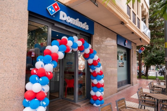 Domino’s Pizza aterriza por primera vez en Crevillent y sigue su expansión en la Comunitat