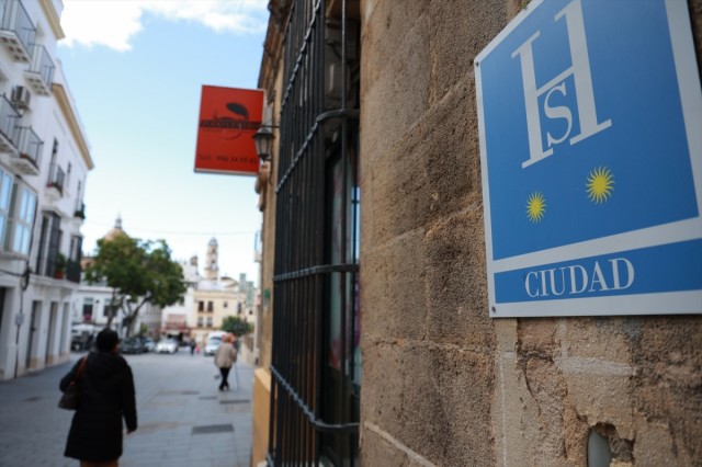 Las pernoctaciones hoteleras en la Comunitat Valenciana ascienden un 1,6% en junio, hasta sumar 3,2 millones