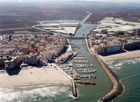 El vaciado de la Albufera en verano se hará por las golas norte y sur y la de El Perellonet estará cerrará habitualmente