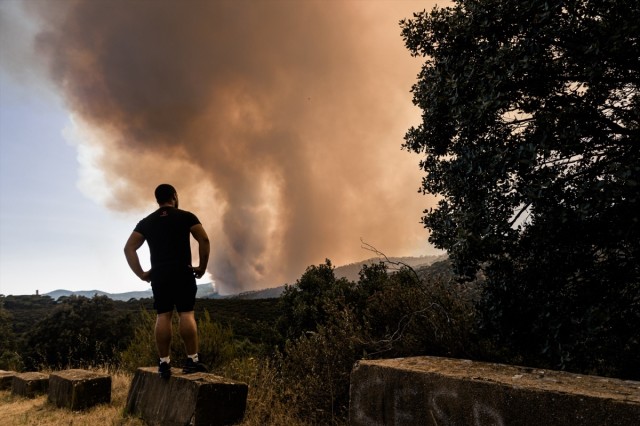 España pide a Bruselas activar el mecanismo europeo de respuesta y cuatro aviones para la extinción de incendios
