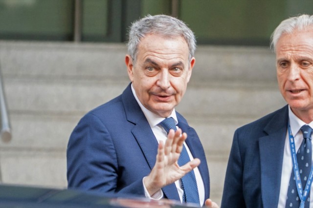 El juez rechaza anular el 'caso Plus Ultra' por pedirlo Zapatero fuera de plazo
