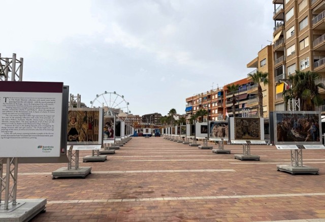Las grandes obras de El Prado acaban en Mazarrón sus vacaciones en la Región: se exponen en el puerto deportivo 