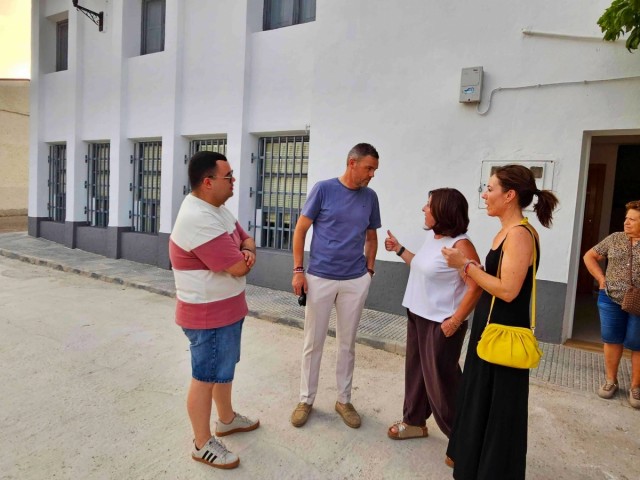 Las antiguas escuelas de Benablón y Navares, en Caravaca, abrirán como espacios vecinales llenos de recuerdos
