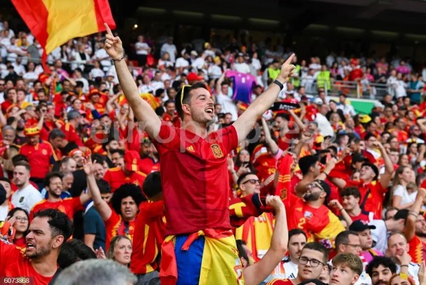 La afición responde: 2,6 milones de espectadores en los estadios a la espera de la final