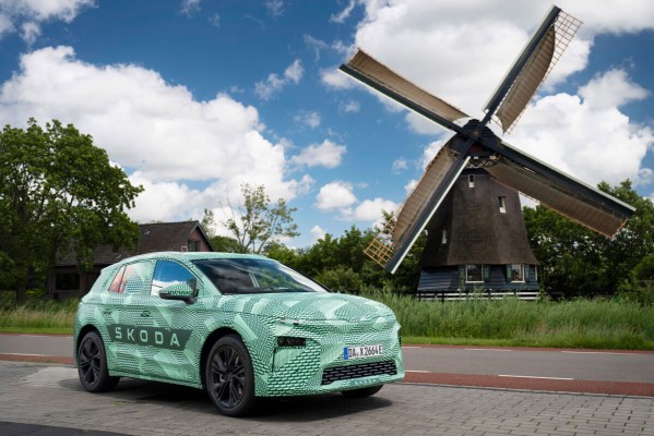 El Škoda Elroq totalmente eléctrico: abre nuevos caminos en el segmento de los SUV compactos
