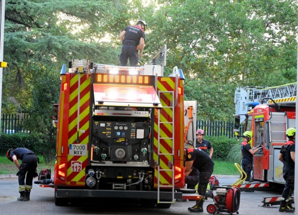 Bomberos de la Comunitat Valenciana se desplazan para ayudar en la extinción de los incendios de Madrid