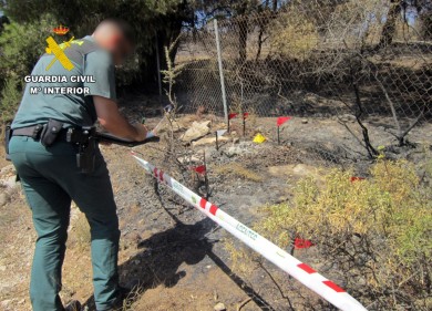La Guardia Civil investiga a un vecino de Bullas por ocasionar un incendio forestal por negligencia en el paraje del Castellar