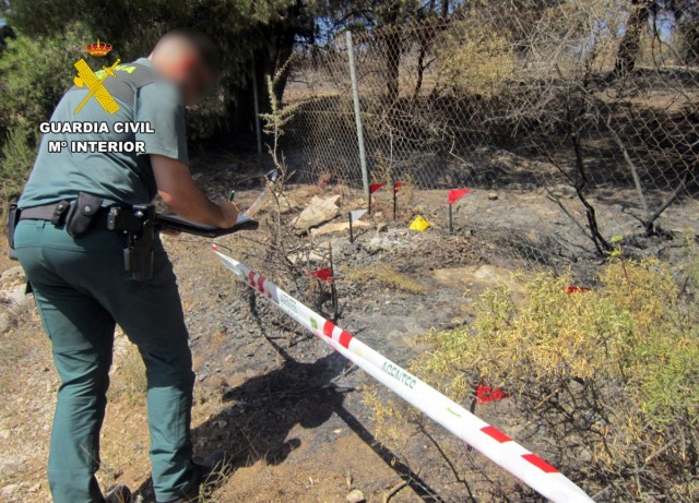 La Guardia Civil investiga a un vecino de Bullas por ocasionar un incendio forestal por negligencia en el paraje del Castellar