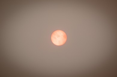El incendio de Madrid obliga a desalojar dos localidades y ascienden a 35.000 los evacuados