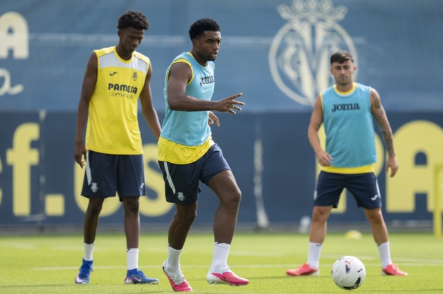 El Villarreal inicia su gira europea de pretemporada en los Países Bajos